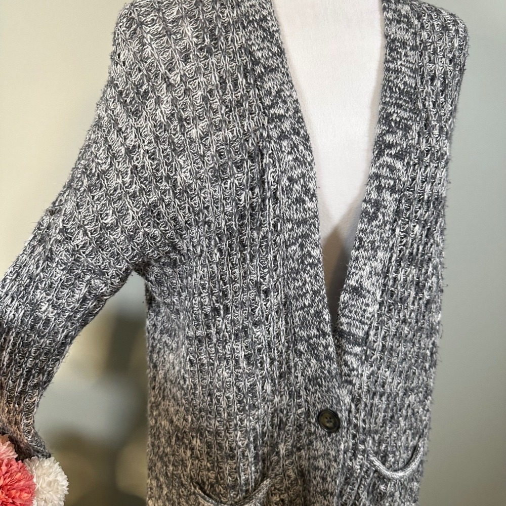 Abercrombie & Fitch Gray Marled Button-Up Cardigan - Picture 2 of 16